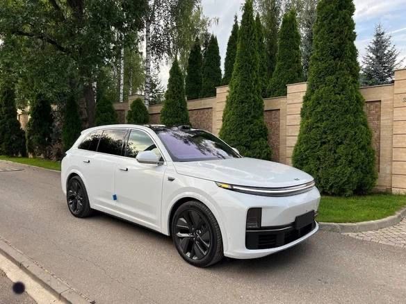 Продам Li 7 Ultra 2025 white.