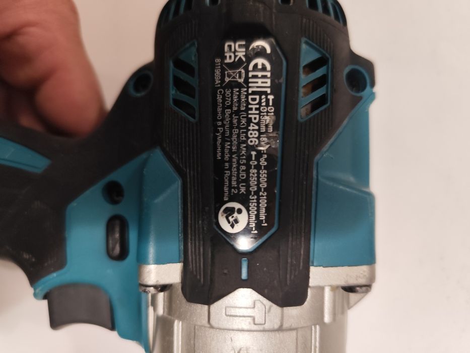 Топ модел безчетков акумулаторен удърен винтоверт Макита Makita DHP486