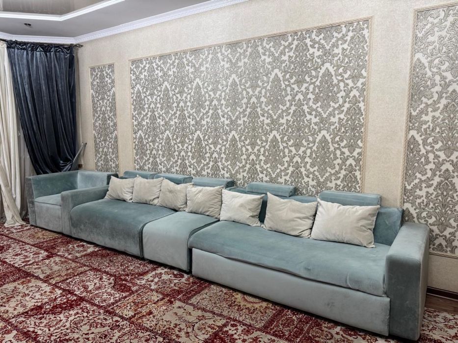 Диван сатылады 5 метр