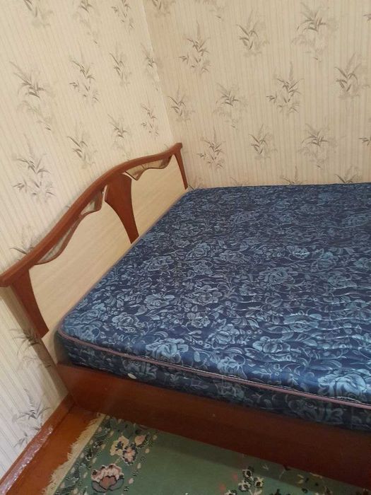 Кровать двуспальная