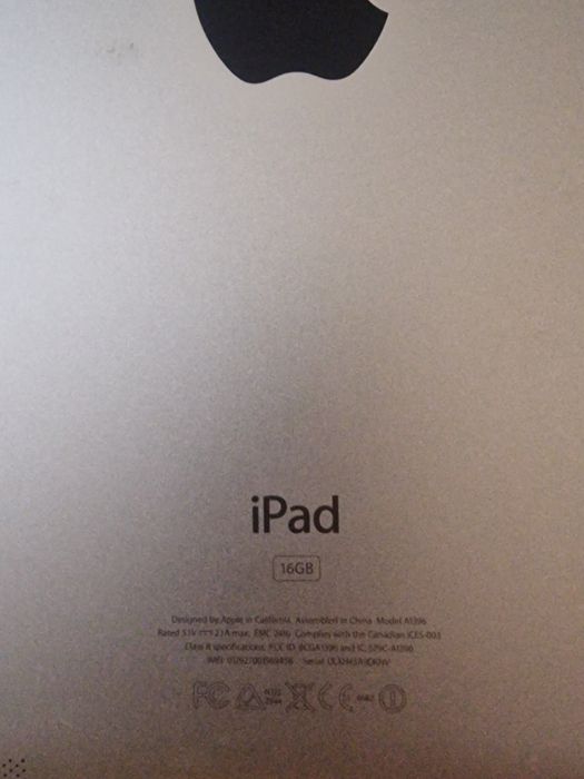 Vând tabletă Ipad gen 2