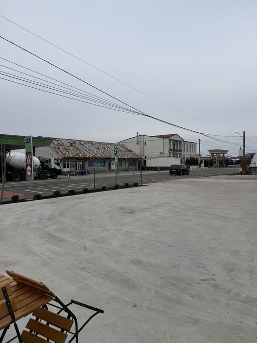 Cladire comerciala P+1 , deschidere DJ251 , exact in intersectie