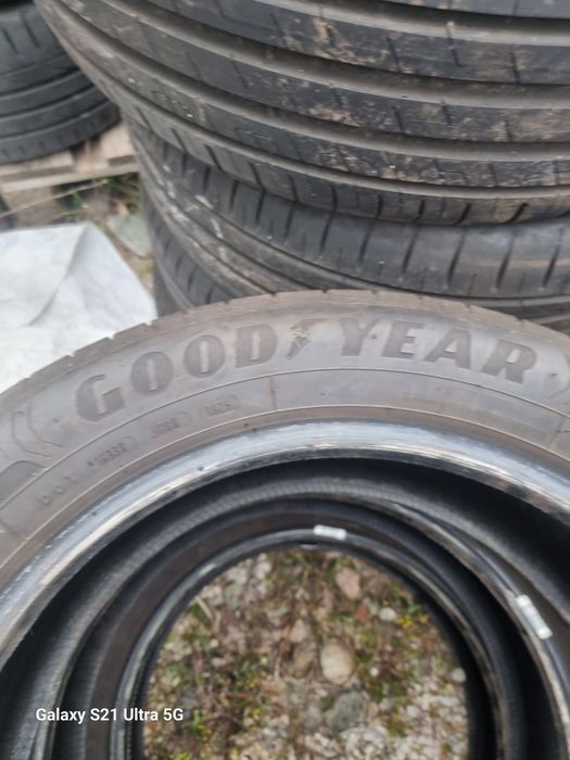 Летни гуми GOODYEAR 215 55 17 dot1925