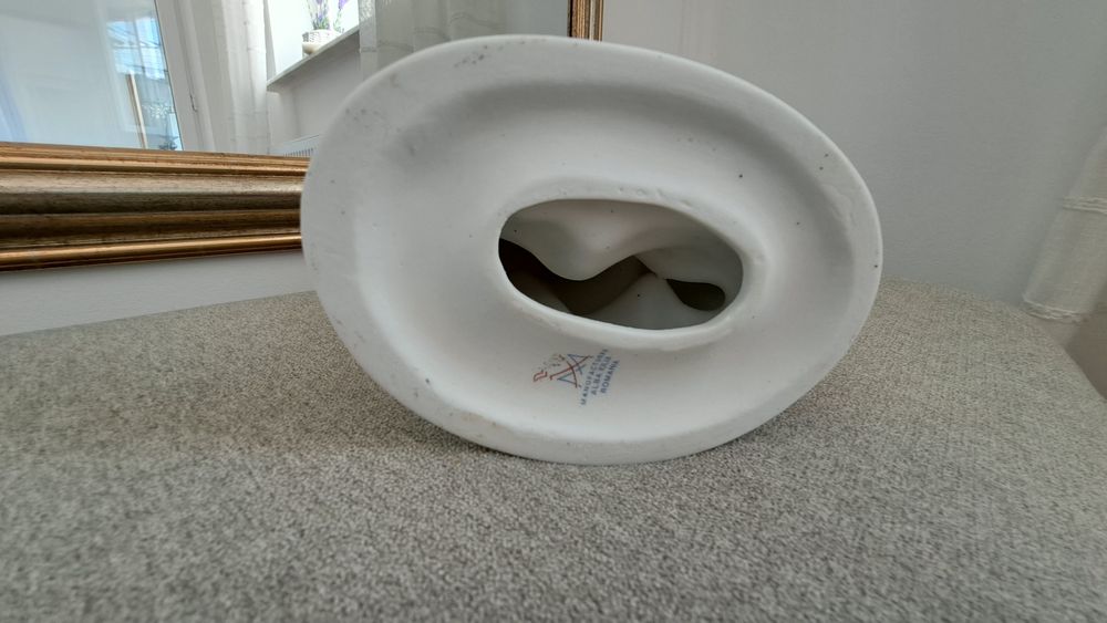 2  piese ' Bibelou ( pret ambele