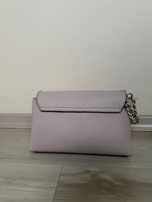 Чанта, марка Guess