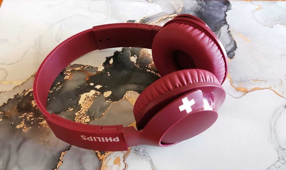 Слушалки Philips Bass + Безжични