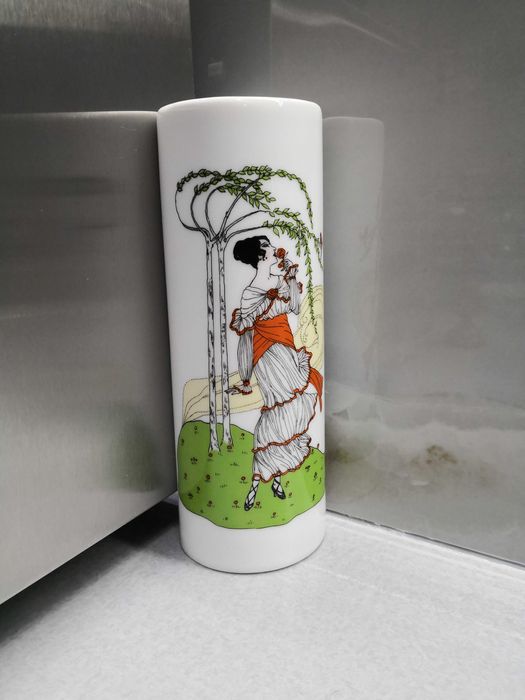 Декорации, малка кашпа, овлажнител