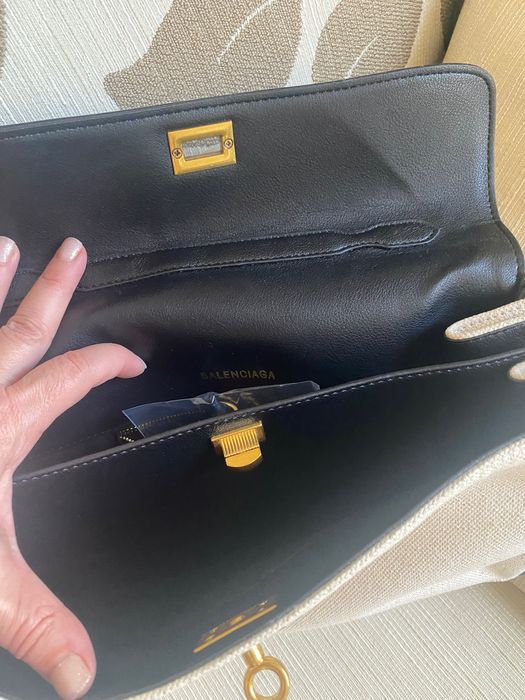 Малка чанта модел b*alenciaga