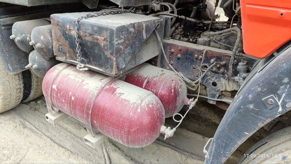 Камаз самосвал матор газ