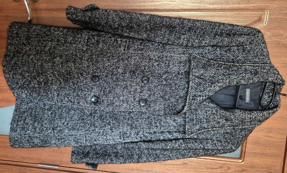 Продавам дамско палто Sandra Pabst - размер 42-44