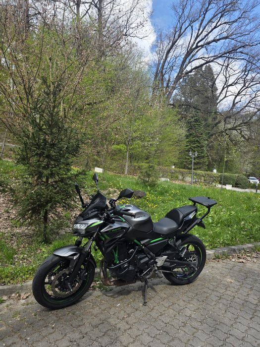 Kawasaki Z650 (2024) A2 35kw Abs kts top case Crash bar kit coborâre