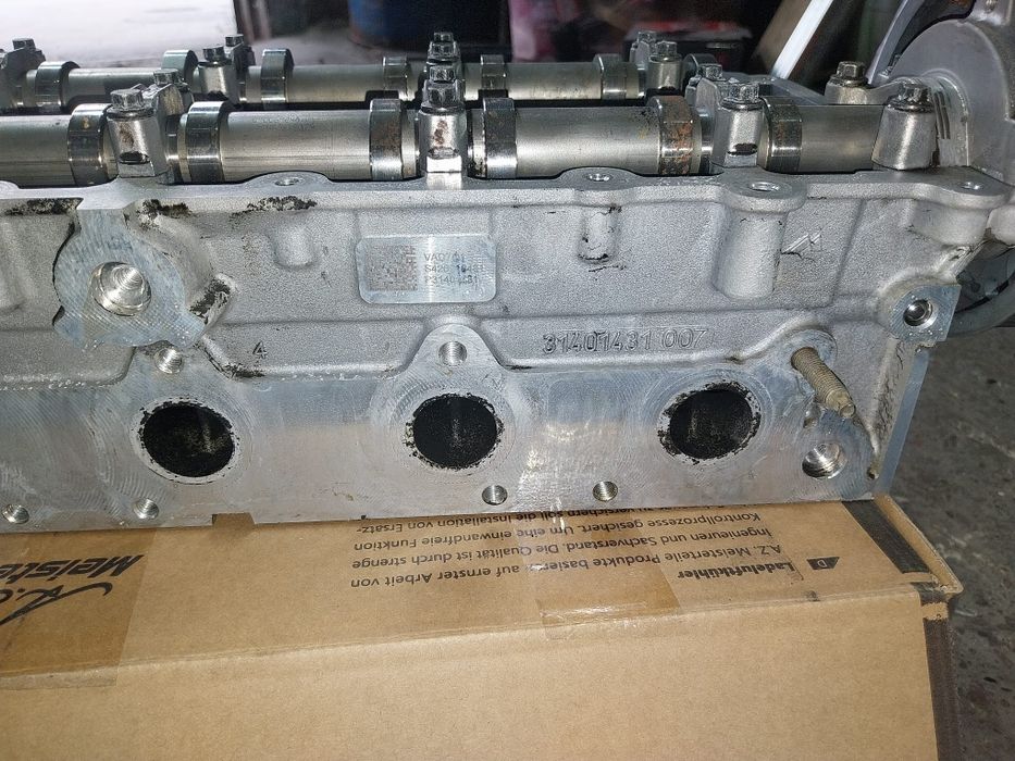 Chiulasă  volvo  xc 60 euro  6 motor 2l dissel  anul 2016 4 cilindri