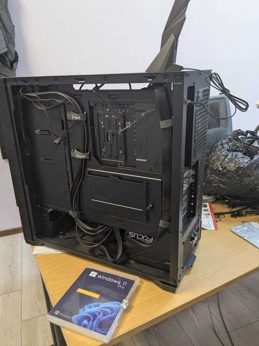 Мощен настолен компютър Ryzen 9 7950X