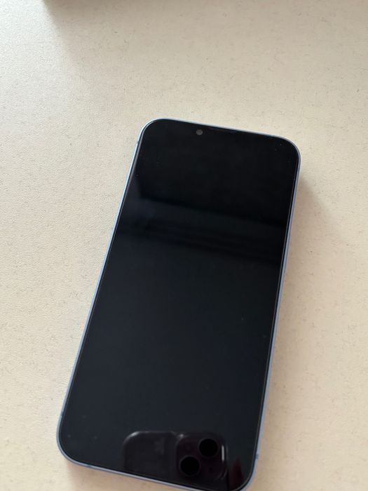 Продам IPhone 14