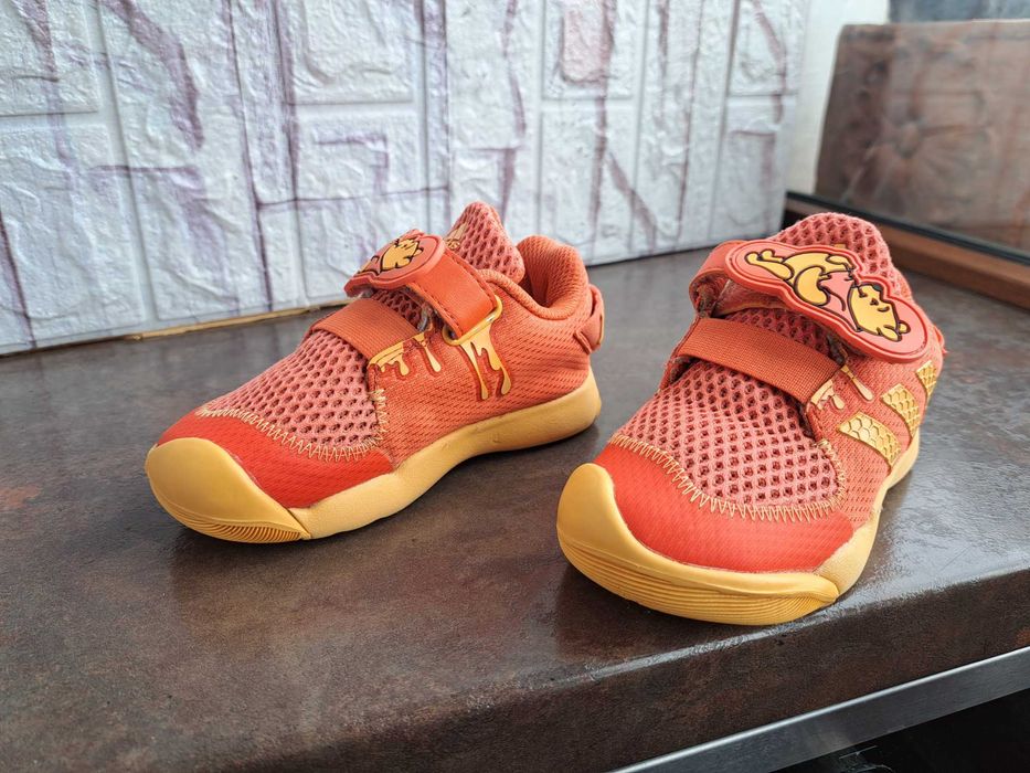 детски маратонки,кецове,спортни обувки,Adidas,ном.24,за момче,момиче