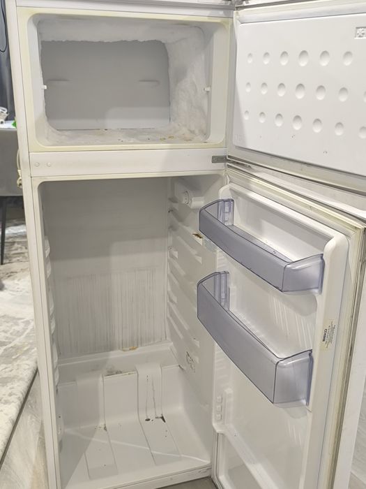 Продам холодильник марки BEKO