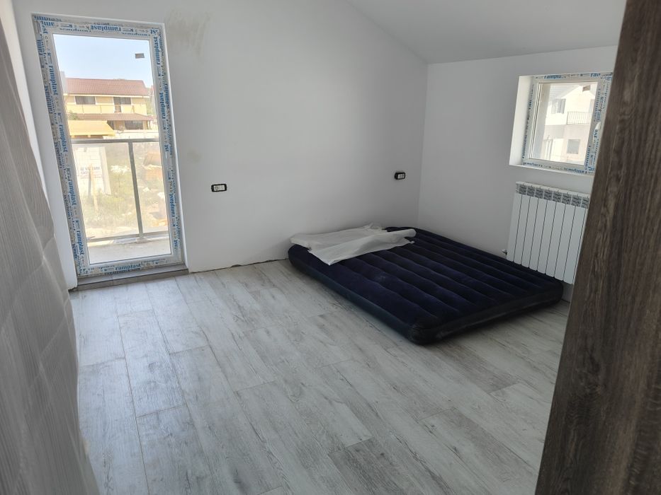 Închiriez vilă nouă Cumpăna