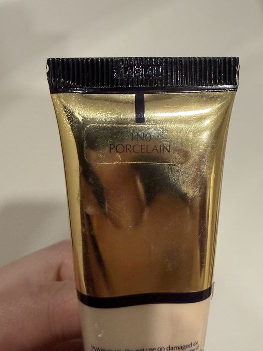 Тональный крем Estee Lauder