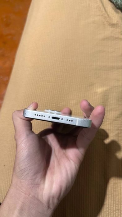 Iphone 13 без ремонта