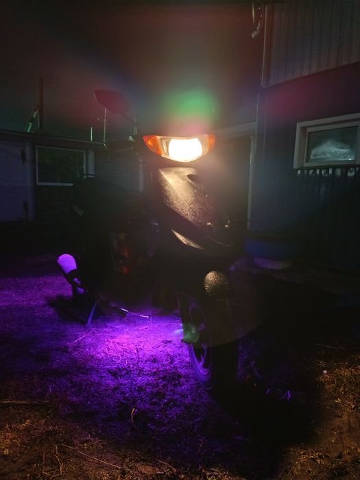 Скутер 150 кубов