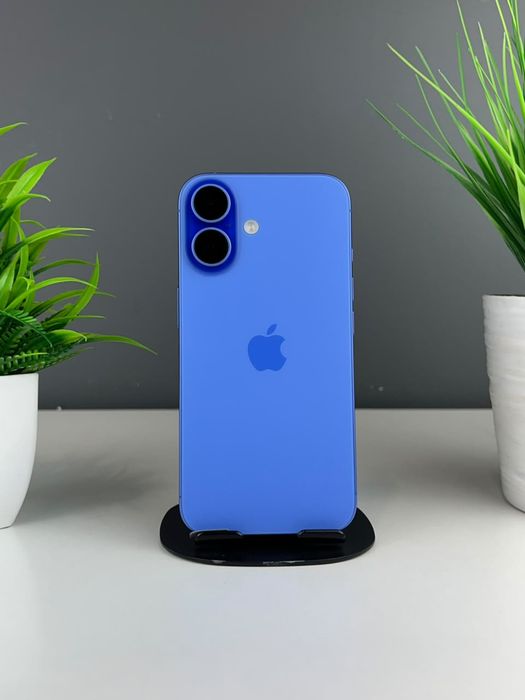 Телефон Apple iPhone 16 128GB