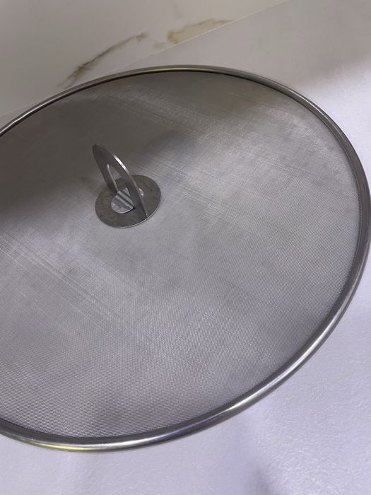 Сетчатая крышка для сковороды