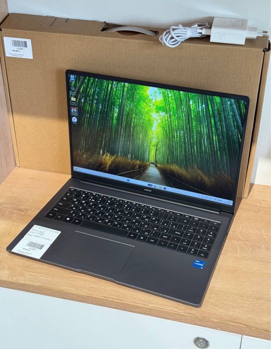 Ноутбук Honor /160.000Тг