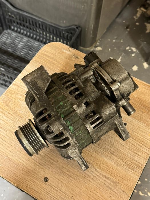 Генератор от Hyundai