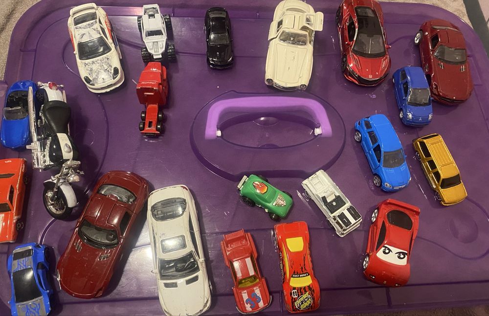 Лот 21 детски колички