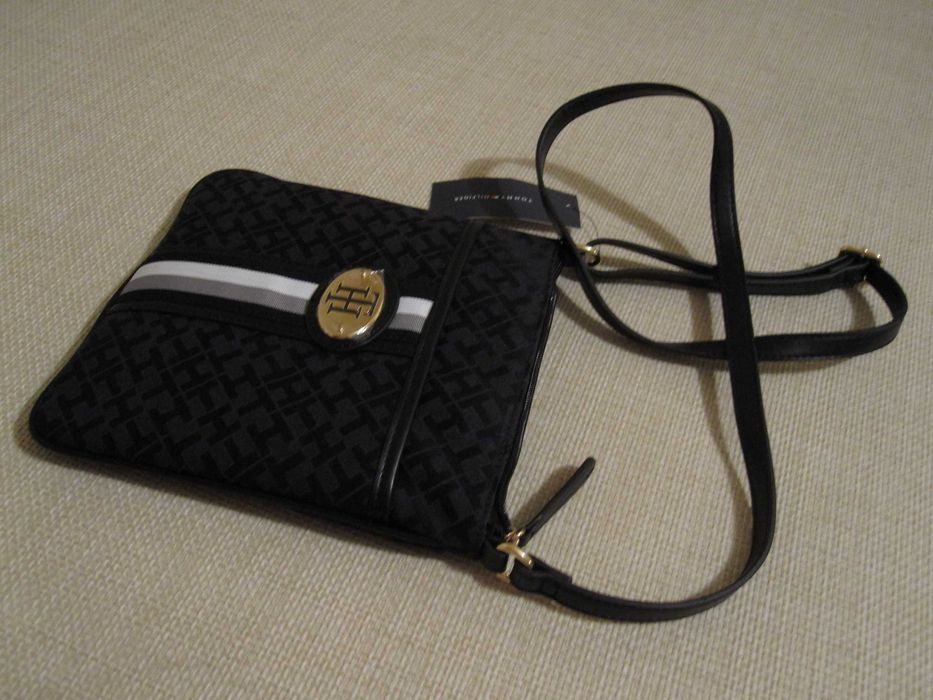 Оригинална чанта Tommy Hilfiger от USA