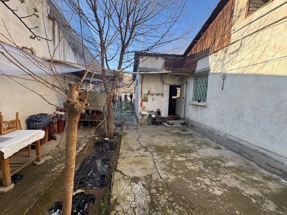 Нукусская, Российское посольство участок 6 соток под инвестицию