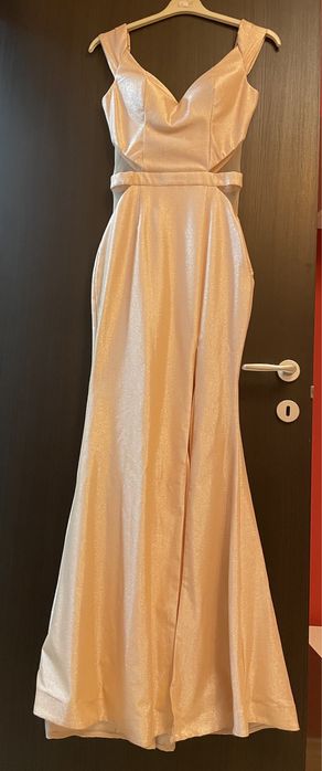 Rochie de seara cu trena