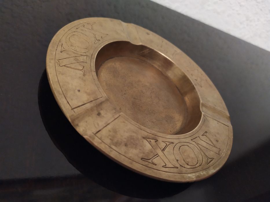 Пепельница "XON"