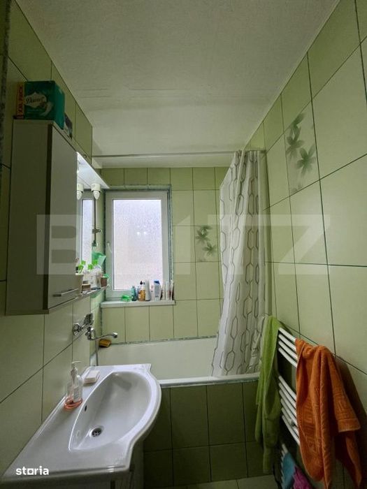 Apartament 2 camere, 47 mp, etaj 3, zona Aleea Carpati