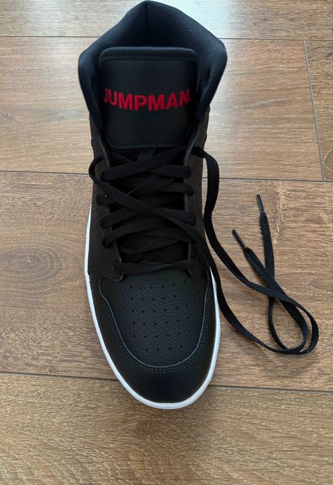 новые кроссовки Nike Jordan Access