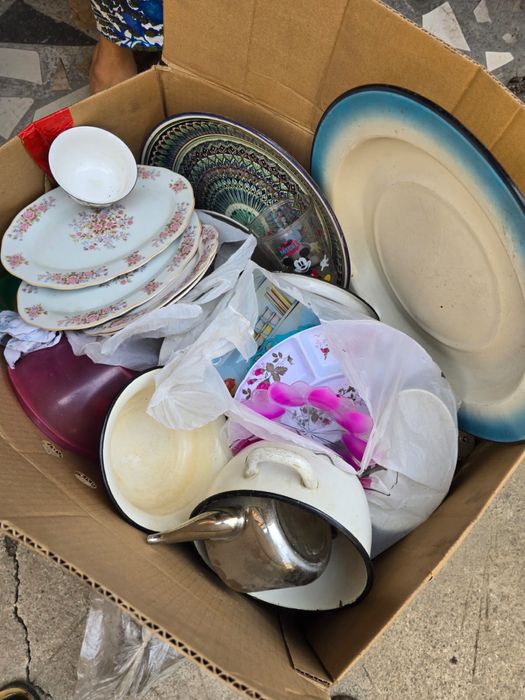 Посуда  разная  стаканы  сервиз