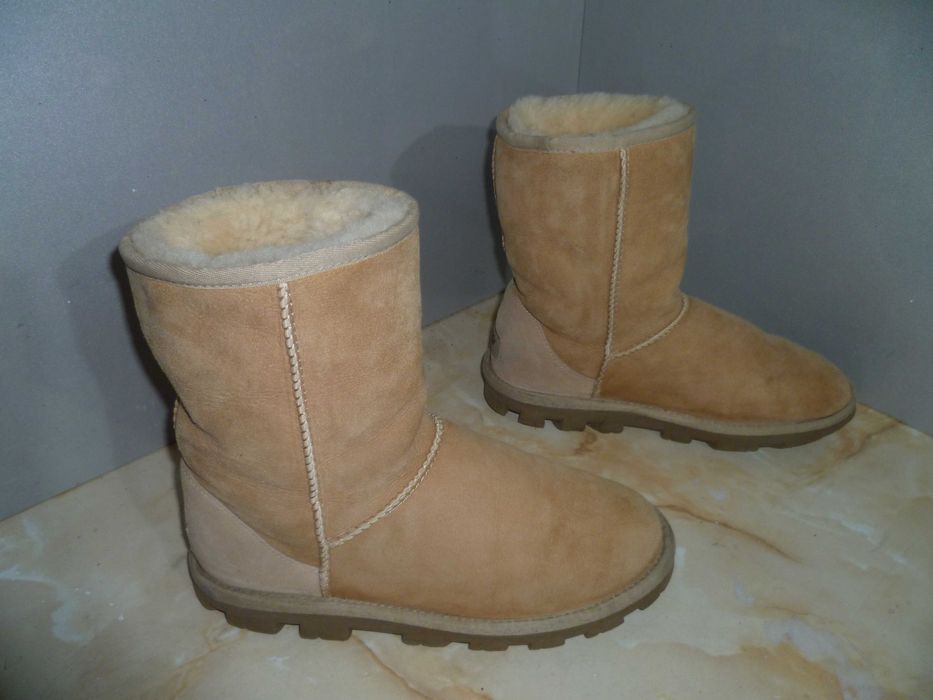 UGG оригинални ботуши №38
