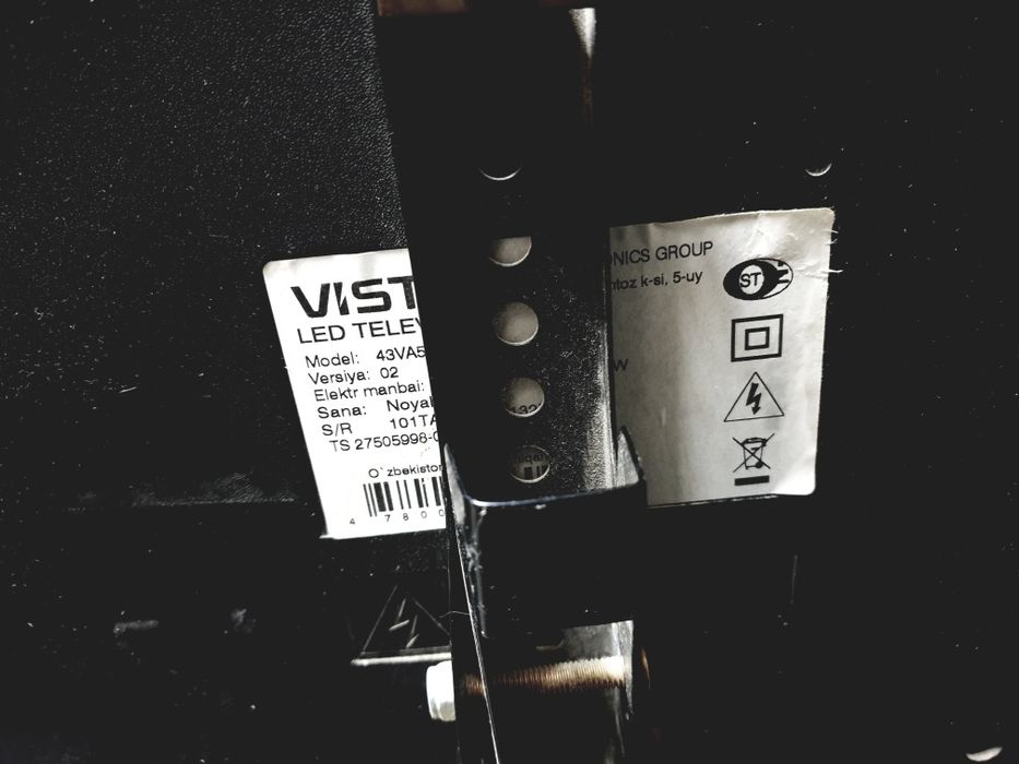 Тв 43 ремонт надо 300сум  кронштейн подарко