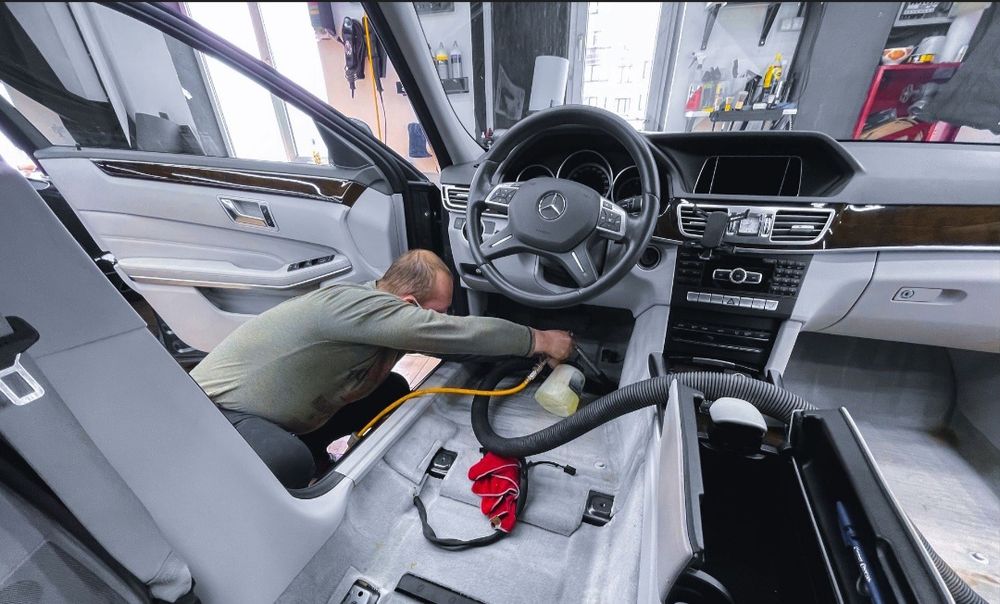 Химчистка  ковров и автомобилей