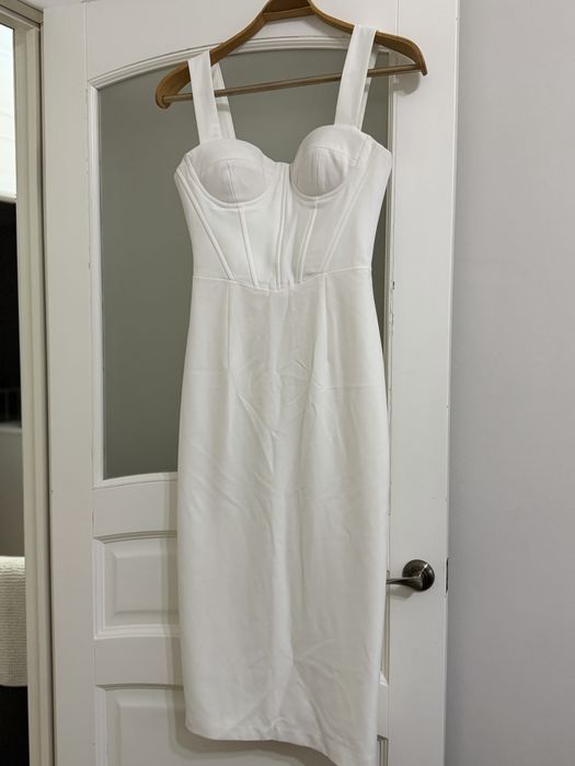 Продам женское платье