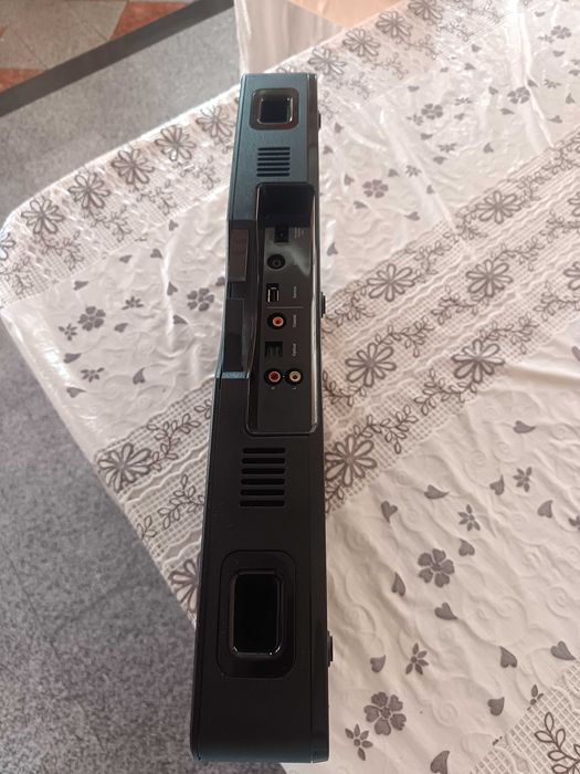 Vând soundbar bose funcțional