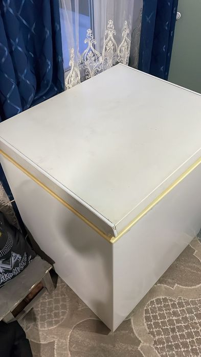 Продам Морозильная камера.