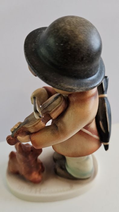 Goebel Hummel, порцеланова фигура, Puppy Love, TMK3, 1960 - 1972 г.