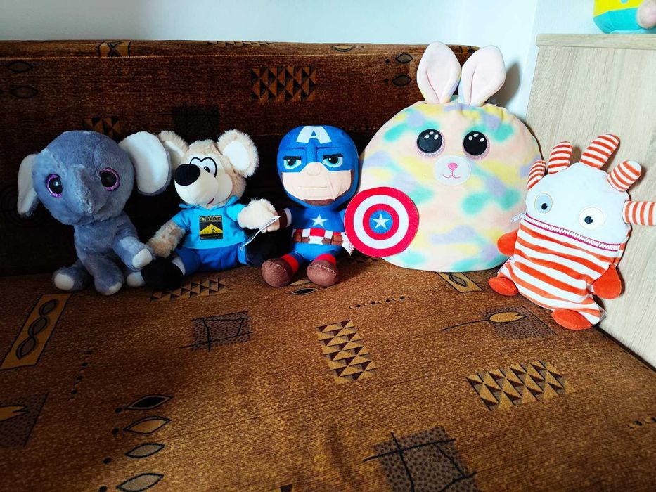 Лот от плюшени играчки