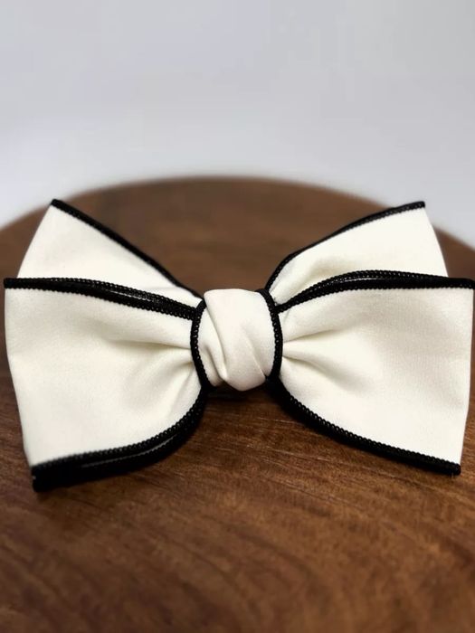 Бант для девоек  – черный и белый