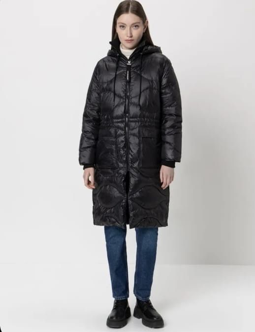 Продам куртка H&M