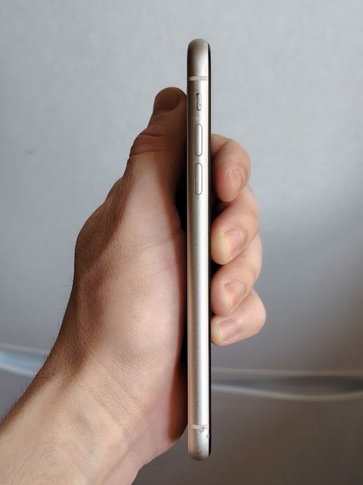 iPhone 11 128GB White