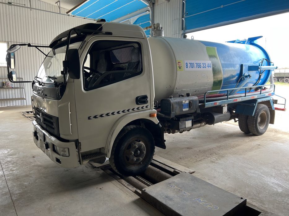 Ассенизатор Илосос