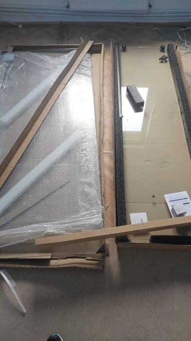 Cabina de dus Radaway Furo Black  (90x100X200 cm, usa culisantă)