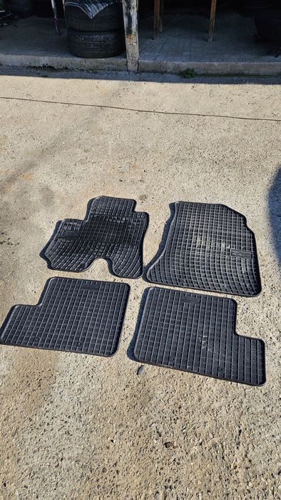 Тойота Рав 4 - 2.0дизел - 116 коня на части